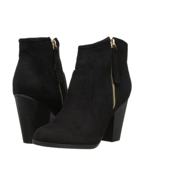 Journee Collection Link Outside Zip Stacked Heel Booties 8.5 - Picture 2 of 13
